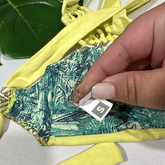 NWT $71‎ Maaji Lady Macrame Heaven Bikini Reversible Top [SZ Small ] #U646 - Picture 8 of 12